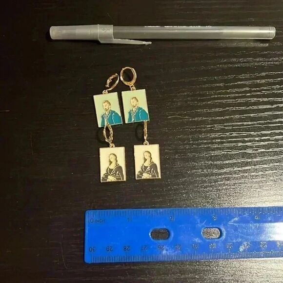 Art Earrings (x2) - Picture 3 of 3
